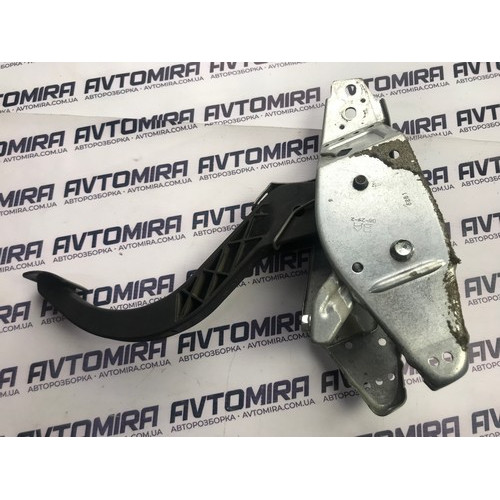 Педаль зчеплення Opel Astra H 2004-2010 13173772